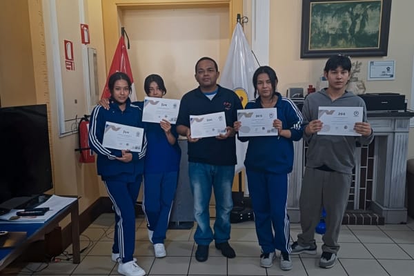 Concurso de Comunicación para Estudiantes de Secundaria del Colegio Newton de San Miguel